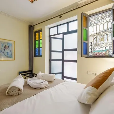 Riad Taher - Piscine - Wifi Fibre Optique - Petit Dejeuner Marrakesh Buitenkant foto